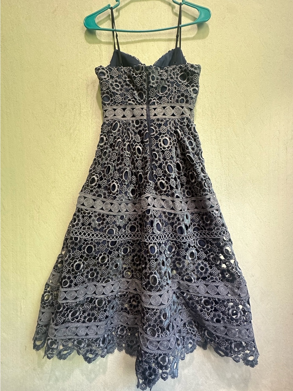Self-Portrait Azaelea Floral Embroidery Cut-Out Midi Strap Dress in Navy Sz 4 - Picture 6 of 15